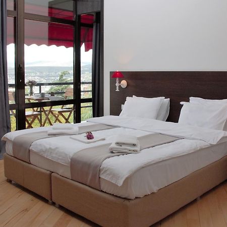 Vera View Hotel Tbilisi Zewnętrze zdjęcie