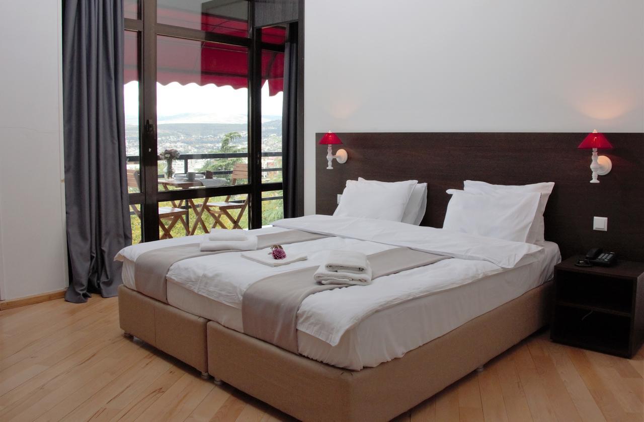 Vera View Hotel Tbilisi Zewnętrze zdjęcie