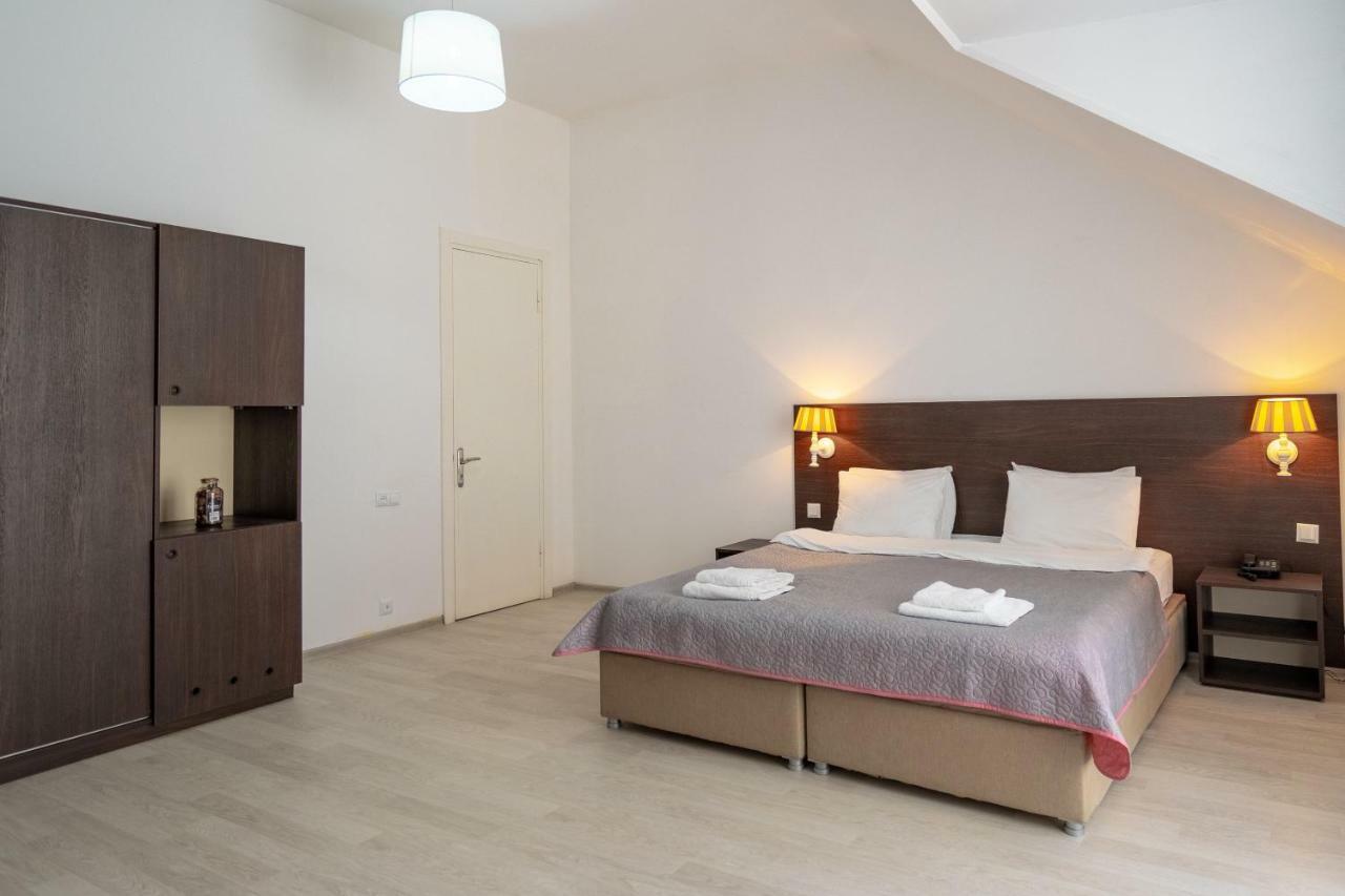 Vera View Hotel Tbilisi Zewnętrze zdjęcie